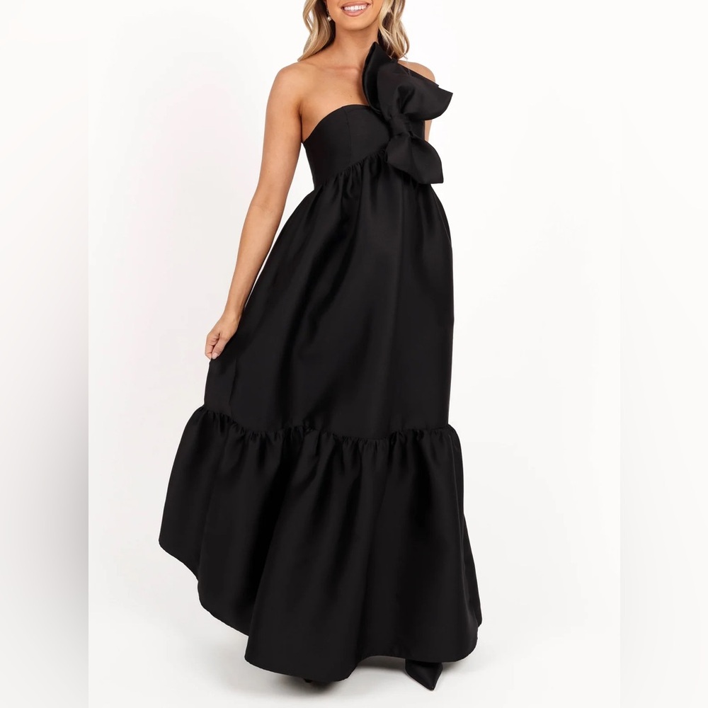 Petal & Pup Betina Bow Front Maxi Dress